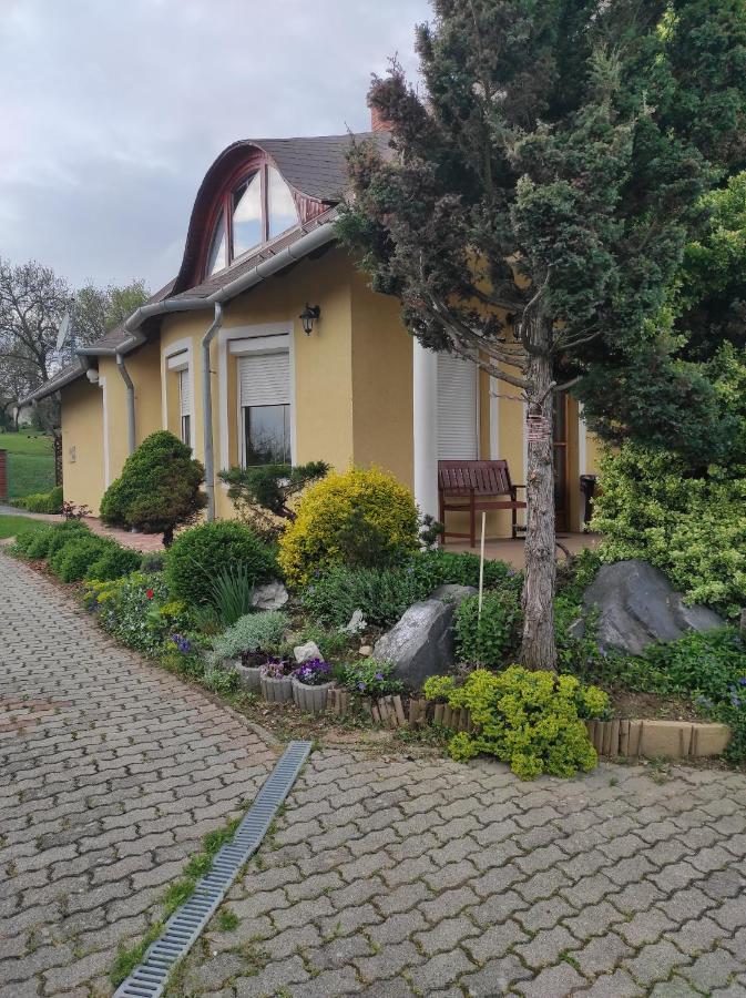 Dorina Apartman Zalakaros Extérieur photo